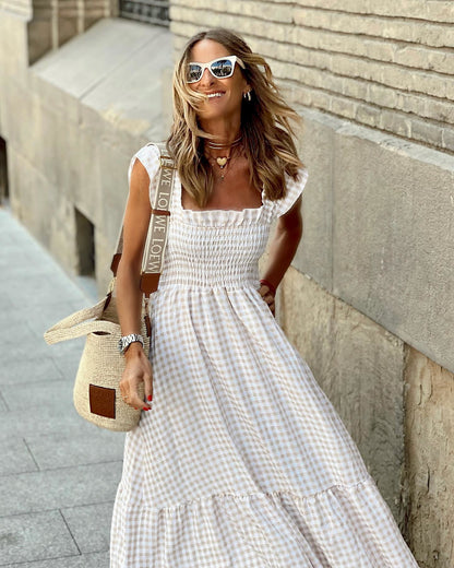 Vestido maxi de cuadros chic con mangas volantes y corpiño fruncido