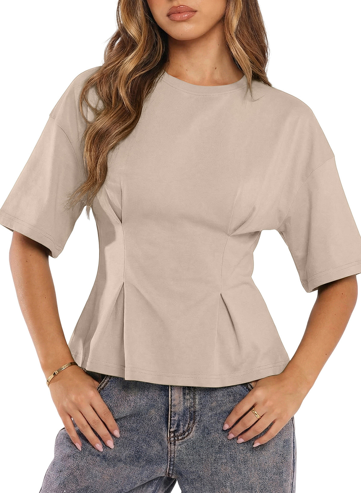 Camiseta tipo peplum con cintura ceñida y mangas 3/4 para uso casual en la oficina