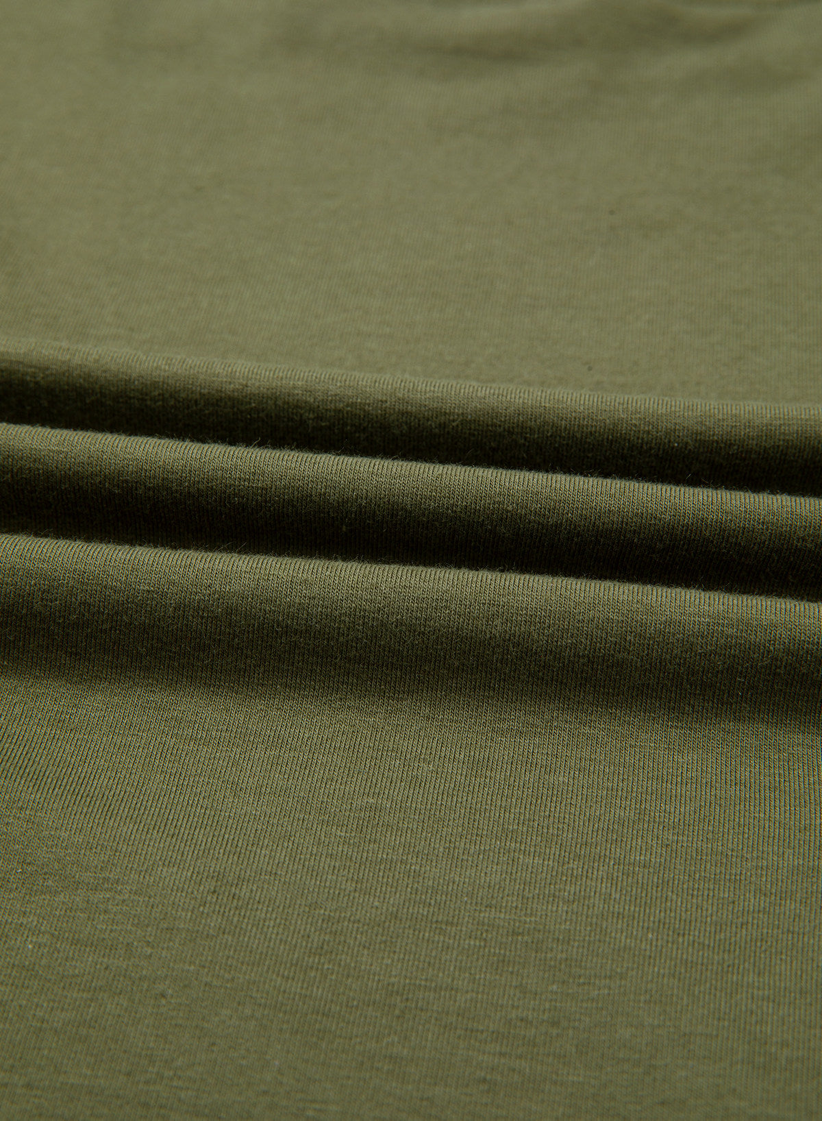 Camiseta tipo peplum con cintura ceñida y mangas 3/4 para uso casual en la oficina