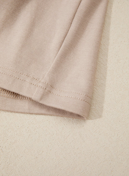 Camiseta tipo peplum con cintura ceñida y mangas 3/4 para uso casual en la oficina