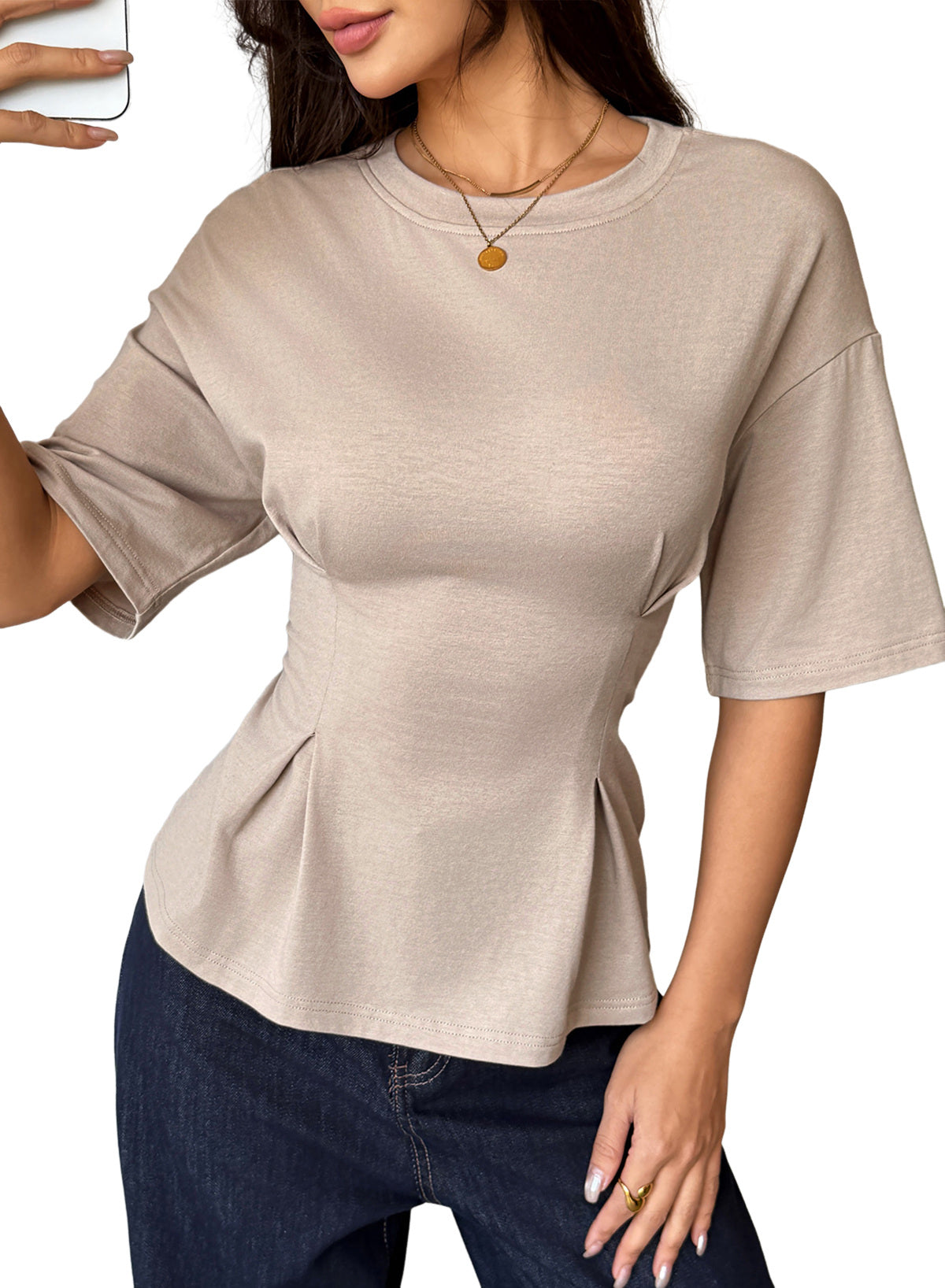 Camiseta tipo peplum con cintura ceñida y mangas 3/4 para uso casual en la oficina