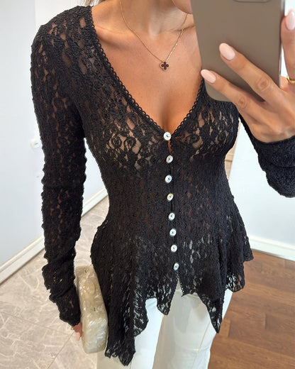 Blusa con escote en V y ribete de encaje, botones frontales, elegante, con dobladillo asimétrico de volantes.