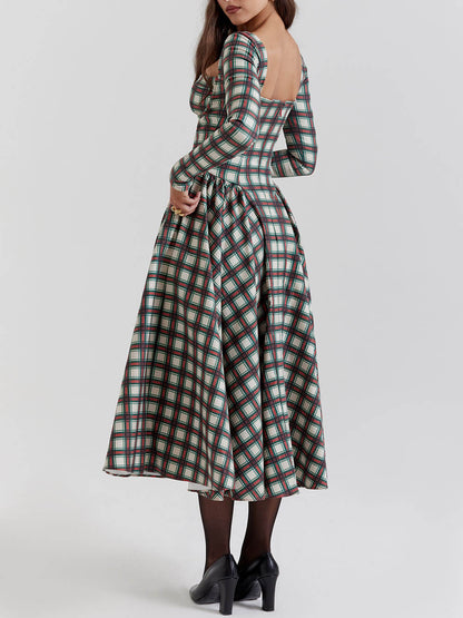Vestido midi con corsé en tartán carmesí audaz