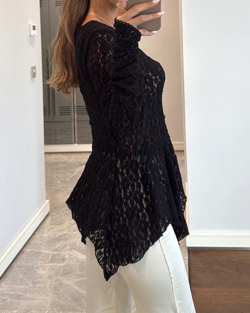 Blusa con escote en V y ribete de encaje, botones frontales, elegante, con dobladillo asimétrico de volantes.
