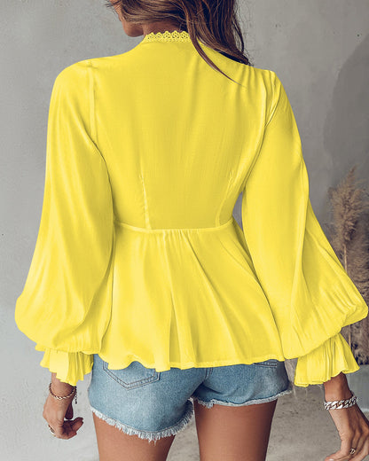 Blusa de manga larga con diseño de mariposa, escote en V profundo, casual, lazo frontal, puños acampanados, ribete de encaje, dobladillo en A