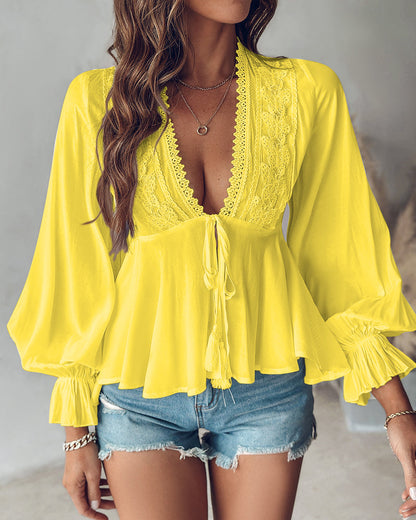 Blusa de manga larga con diseño de mariposa, escote en V profundo, casual, lazo frontal, puños acampanados, ribete de encaje, dobladillo en A