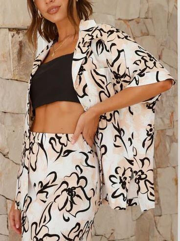 Conjunto coordinado de estampado floral botánico - Estilo diario sin esfuerzo