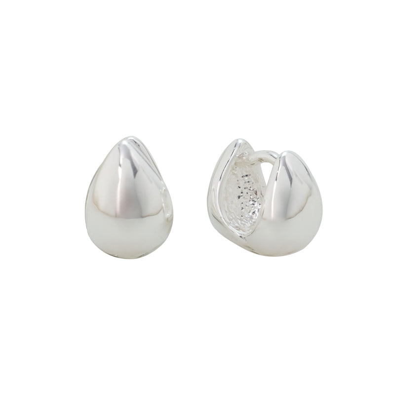 Pendientes llamativos en color brandy