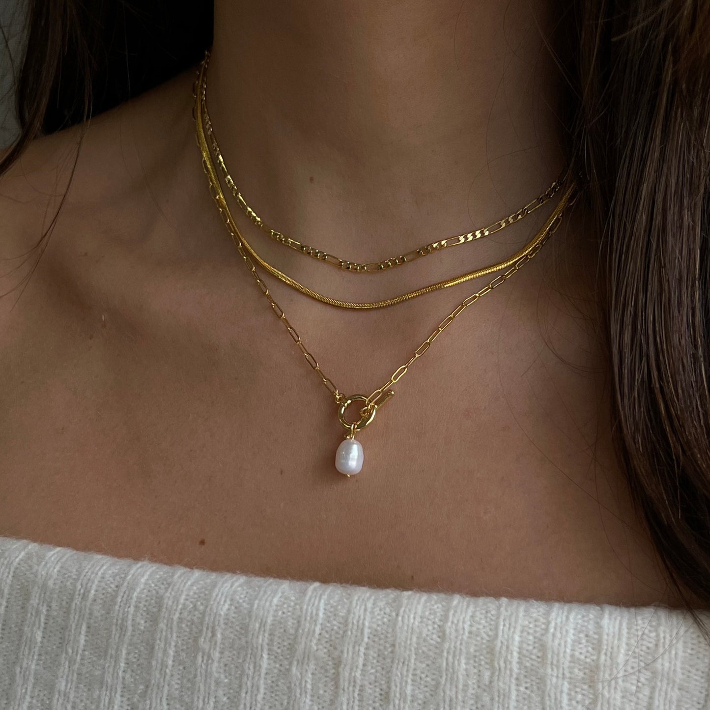 Collar de efectivo - Joyería de declaración audaz, inspirada en el dinero