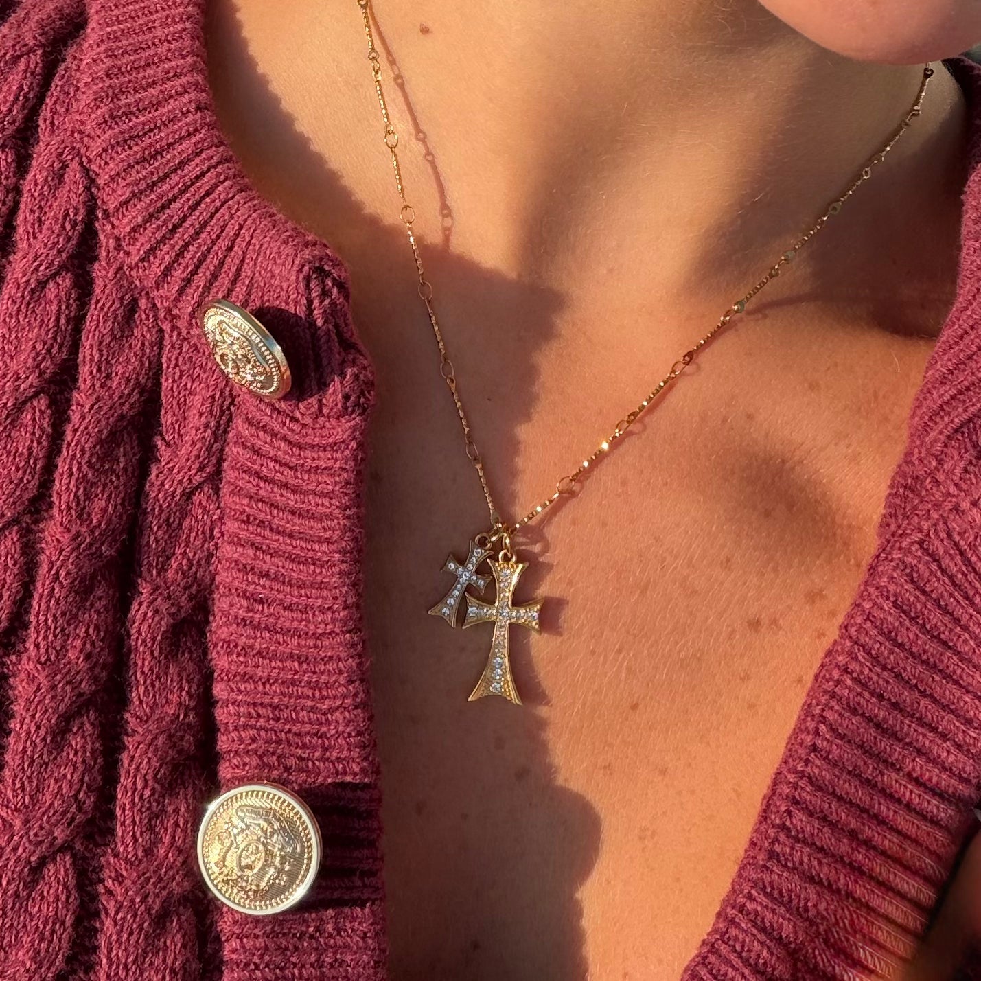 Collares con cruces elegantes - Joyería de colgantes atemporales