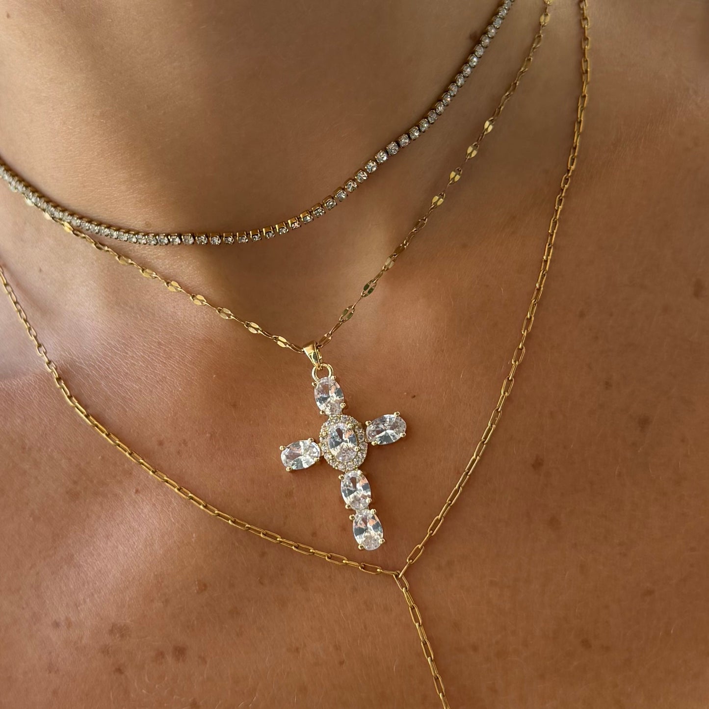Collares con cruces elegantes - Joyería de colgantes atemporales