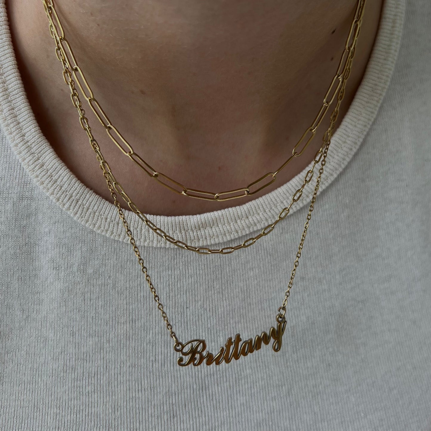 Collar de eslabones entrelazados