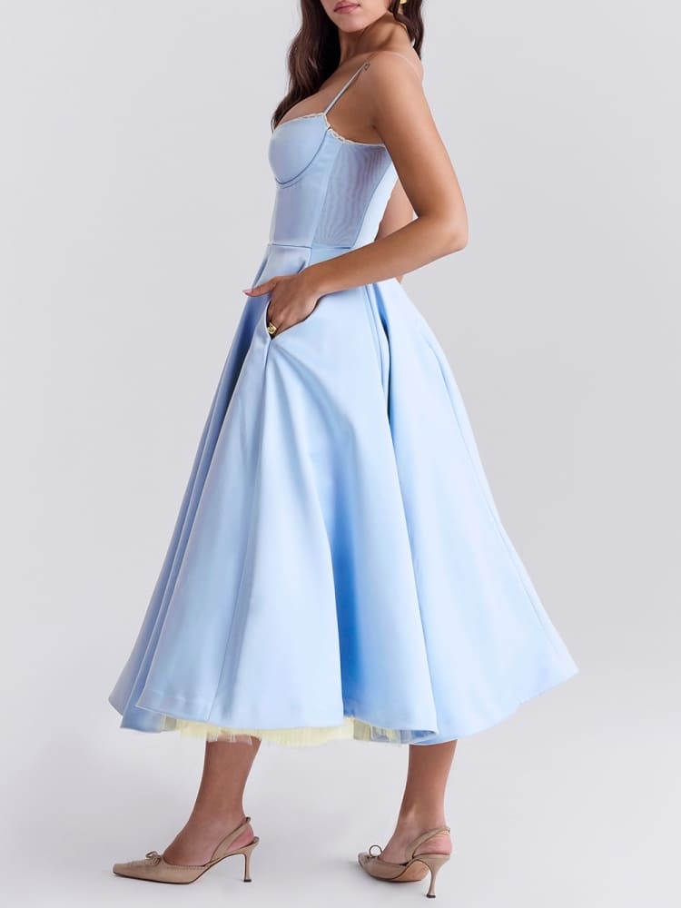 Vestido midi de tul azul Cenicienta - Silueta etérea y elegante