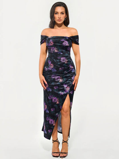 Vestido maxi moldeador de hombros descubiertos, brillante y con frunces
