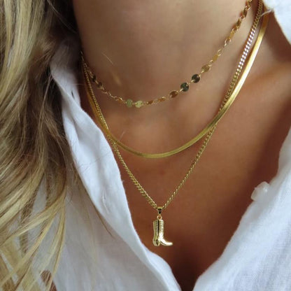 Collar llamativo de Western Wednesday